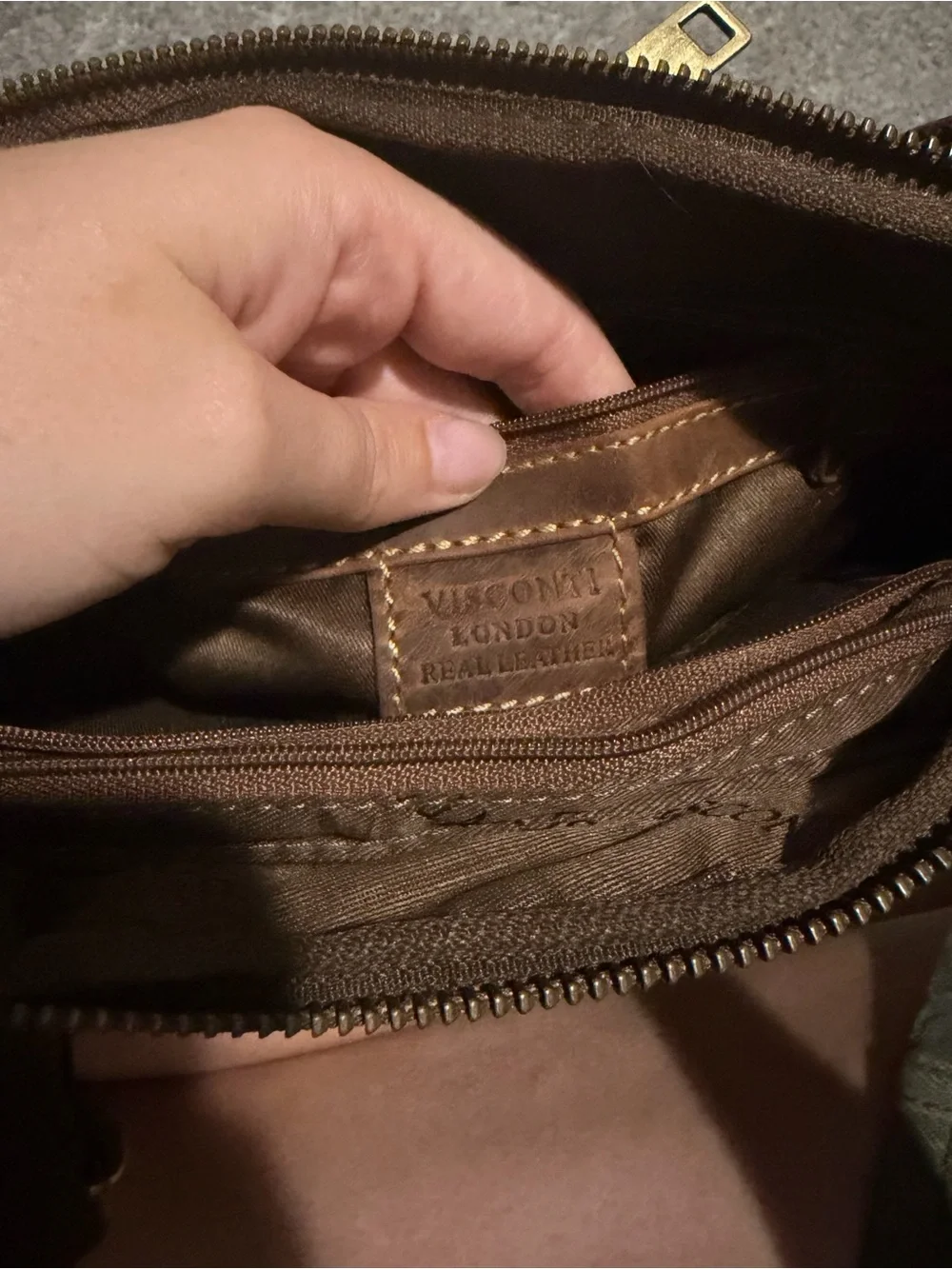 Men's Leather Vertical Messenger Bag in Brown